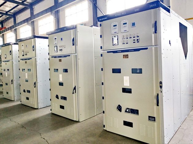 珍珠水泥35KV高壓柜.jpg 珍珠水泥35KV高壓柜.jpg