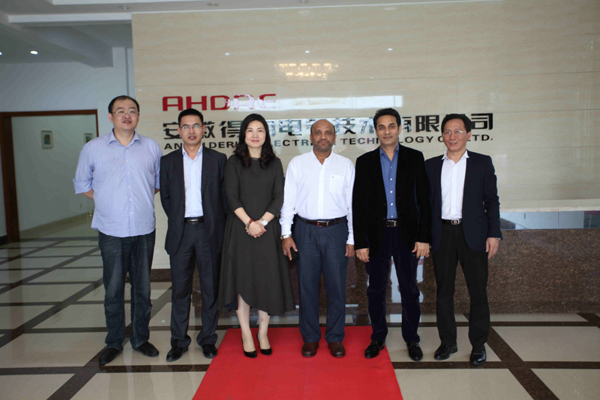 安徽得潤電氣 高低壓開關(guān)柜 無功補(bǔ)償柜 咨詢熱線4000551777 安徽得潤電氣 高低壓開關(guān)柜 無功補(bǔ)償柜 咨詢熱線4000551777