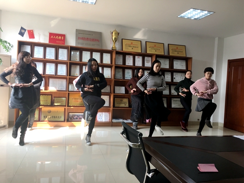 安徽得潤(rùn)電氣 成套 高低壓開關(guān)柜 廠家 年會(huì)彩排 電話:400-0551-777 qq:3176885416 安徽得潤(rùn)電氣 成套 高低壓開關(guān)柜 廠家 年會(huì)彩排 電話:400-0551-777 qq:3176885416