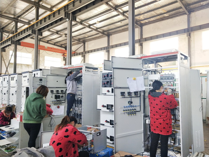 二次員工接線中.jpg 二次員工接線中.jpg