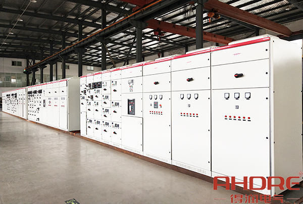 MNS2.0低壓抽屜式開(kāi)關(guān)柜.jpg MNS2.0低壓抽屜式開(kāi)關(guān)柜.jpg