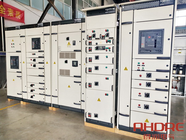 Blokset低壓配電柜.jpg Blokset低壓配電柜.jpg