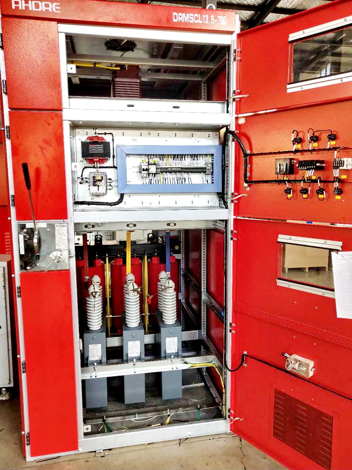 得潤電氣 無功自動補(bǔ)償裝置 得潤電氣 無功自動補(bǔ)償裝置